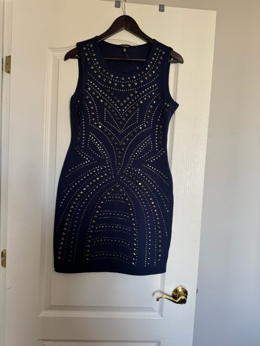 Le Chateau  NWOT Navy Studded Bodycon Mini Dress. Ptp 18 inch